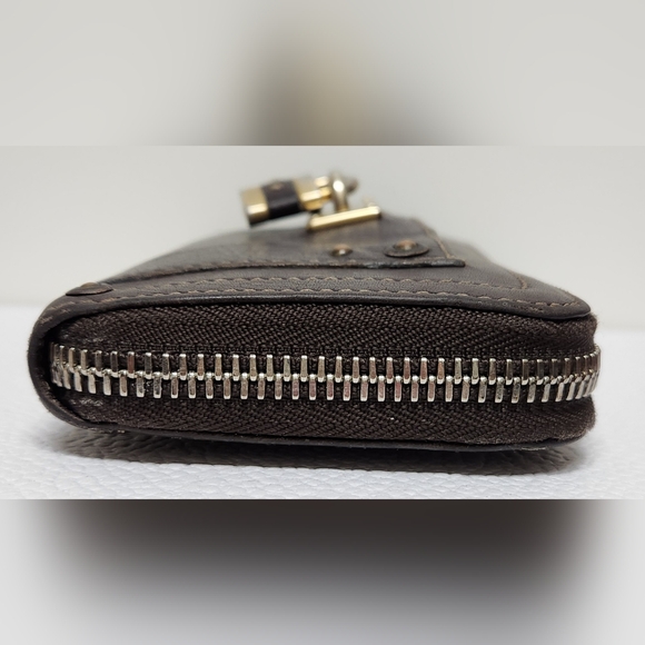 CHLOE Paddington Leather Wallet with Lock & Key - Picture 9 of 16